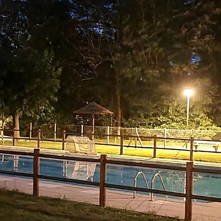 Avec Terrasse A Mane - 1 Chambre, 4 Personnes - Api-1-52-1673 * Sana