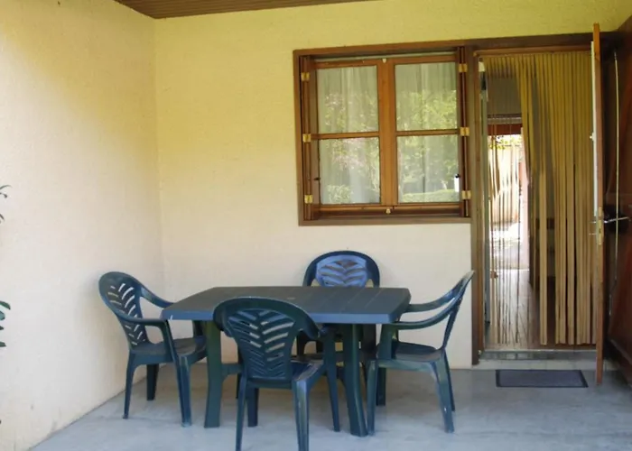 Avec Terrasse A Mane - 1 Chambre, 4 Personnes - Api-1-52-1673 אתר קמפינג Sana