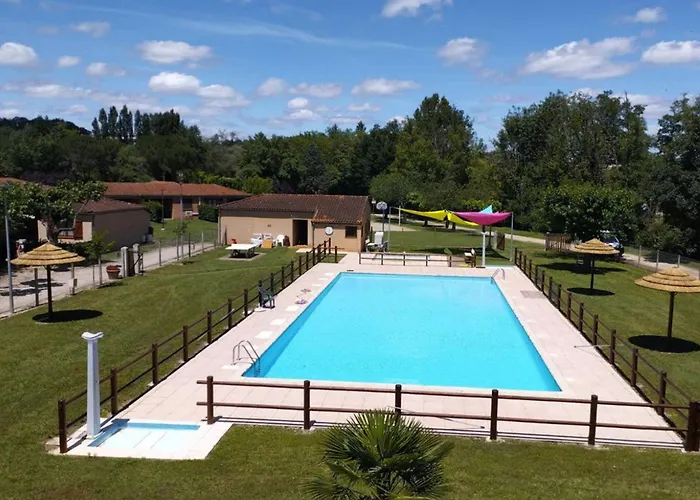 Avec Terrasse A Mane - 1 Chambre, 4 Personnes - Api-1-52-1673 אתר קמפינג Sana