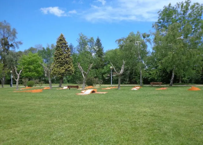 Avec Terrasse A Mane - 1 Chambre, 4 Personnes - Api-1-52-1673 *
