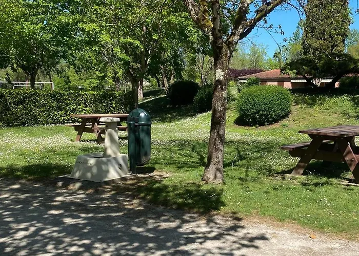 Avec Terrasse A Mane - 1 Chambre, 4 Personnes - Api-1-52-1673 אתר קמפינג Sana